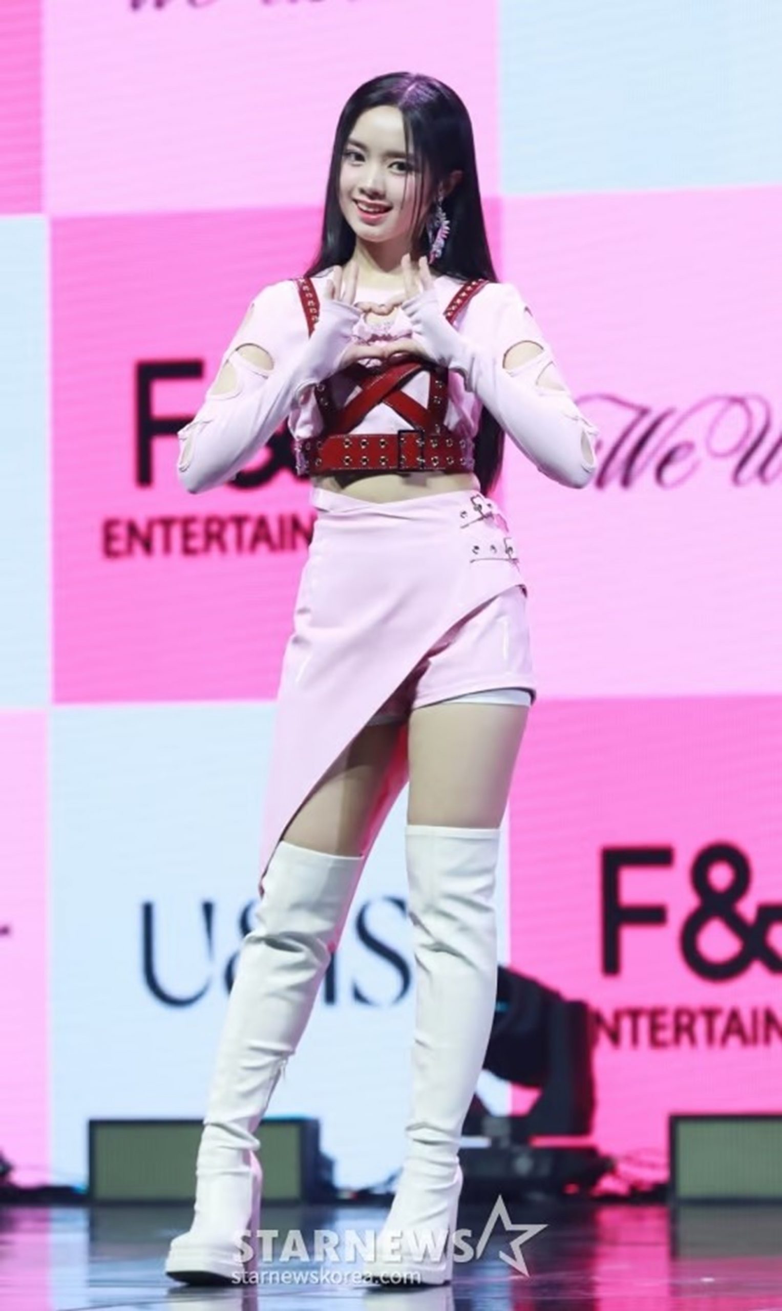 UNISエリシア、音楽番組MCに初挑戦 | KOREA WAVE